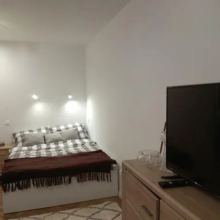 Pokorniewskiego Apartment *